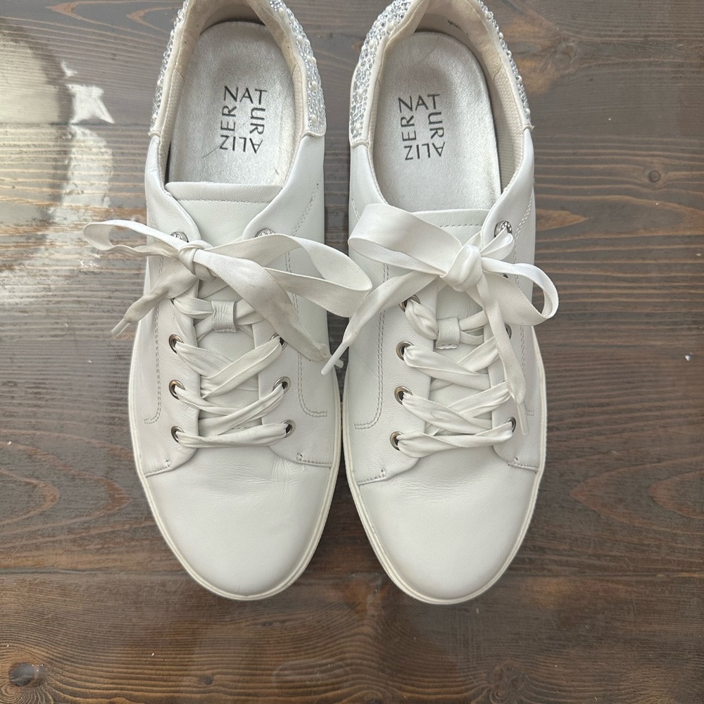 Naturalizer Women's Morrison Bliss Sparkle Detail Lace-Up Sneakers